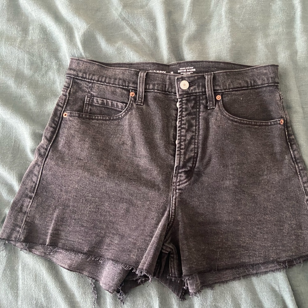 Old Navy Higher High Rise Sky Hi A line Jean Shorts